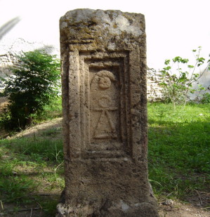 Stele auf dem Tophet von Karthago