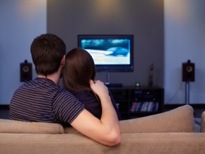 Liebesfilme anschauen und anschließend darüber reden wirkt wie eine Paartherapie.