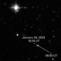 Unscheinbar: Hubble-Entdeckungsfoto eines eines der kleinsten bislang aufgespürten Kuiper-Objekte