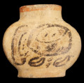 Gefäß aus der klassischen Maya-Periode enthält nachweisbare Spuren von Tabak.