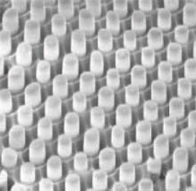 Nanosäulen steigern Wirkungsgrad von Solarzellen