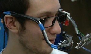 Neurotechnologie zum Selbstbau-Preis: Der Prototyp eines Eye-Tracker-Systems aus handelsüblichen Technikkomponenten