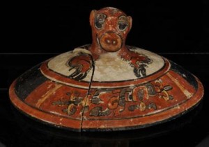 Aus den Grabbeigaben des unbekannten Maya-Herrschers
