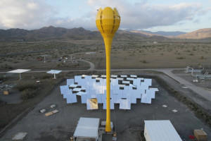 Solarthermisches Turmkraftwerk in Tulpenform