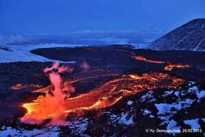 Feuer und Eis: Ausbruch des Tolbatschik-Vulkans auf der Halbinsel Kamtschatka