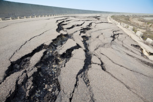 Erdbeben verursachen große Schäden - Laborexperimente sollen bei der Vorhersage helfen