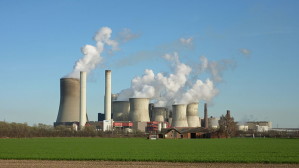 Deutsches Braunkohlekraftwerk Niederaußem in der Nähe von Aachen
