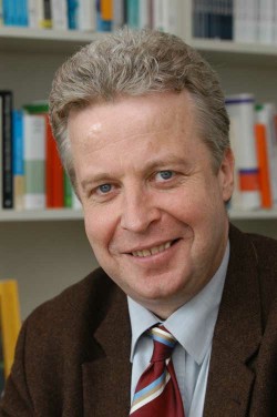 Prof. Dr. Georg Ruhrmann, Kommunikations-<br>wissenschaftler an der Friedrich-Schiller-Universität Jena