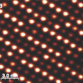 Magnetische Nanopunkte auf einem Supraleiter aus Blei