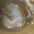 Die nördliche Polkappe des Mars.	
