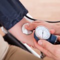 Zu niedriger Blutdruck erhöht das OP-Risiko.
