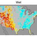 Einfluss der Bodenfeuchte auf Niederschlag am Folgetag in den USA: Im Westen dominiert ein positiver, im Osten dagegen ein negativer Zusammenhang.